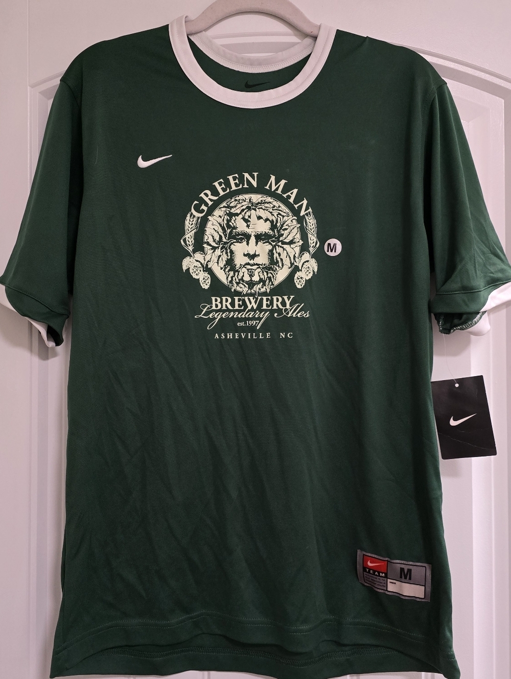 Nwt NIKE Dry Fit Green Man Brewery Athletic Top/ Jersey